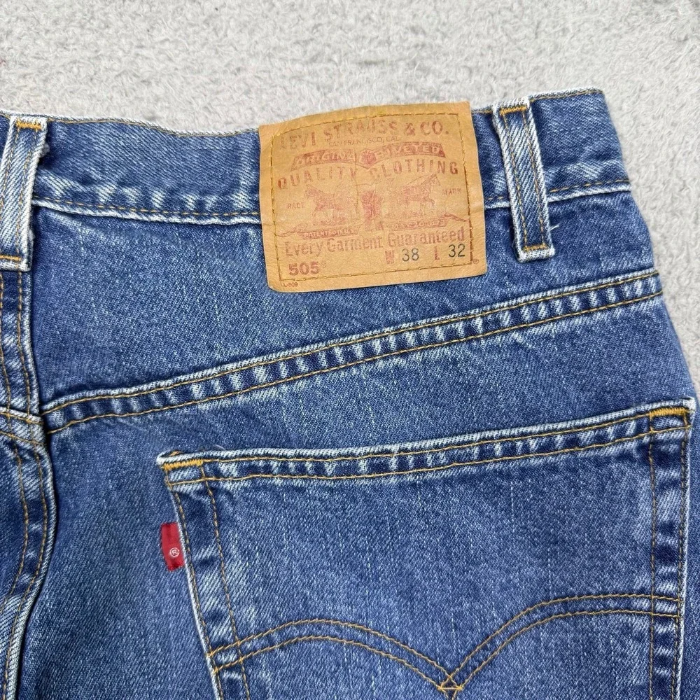 Vintage 2002 Levi's 505 Jeans